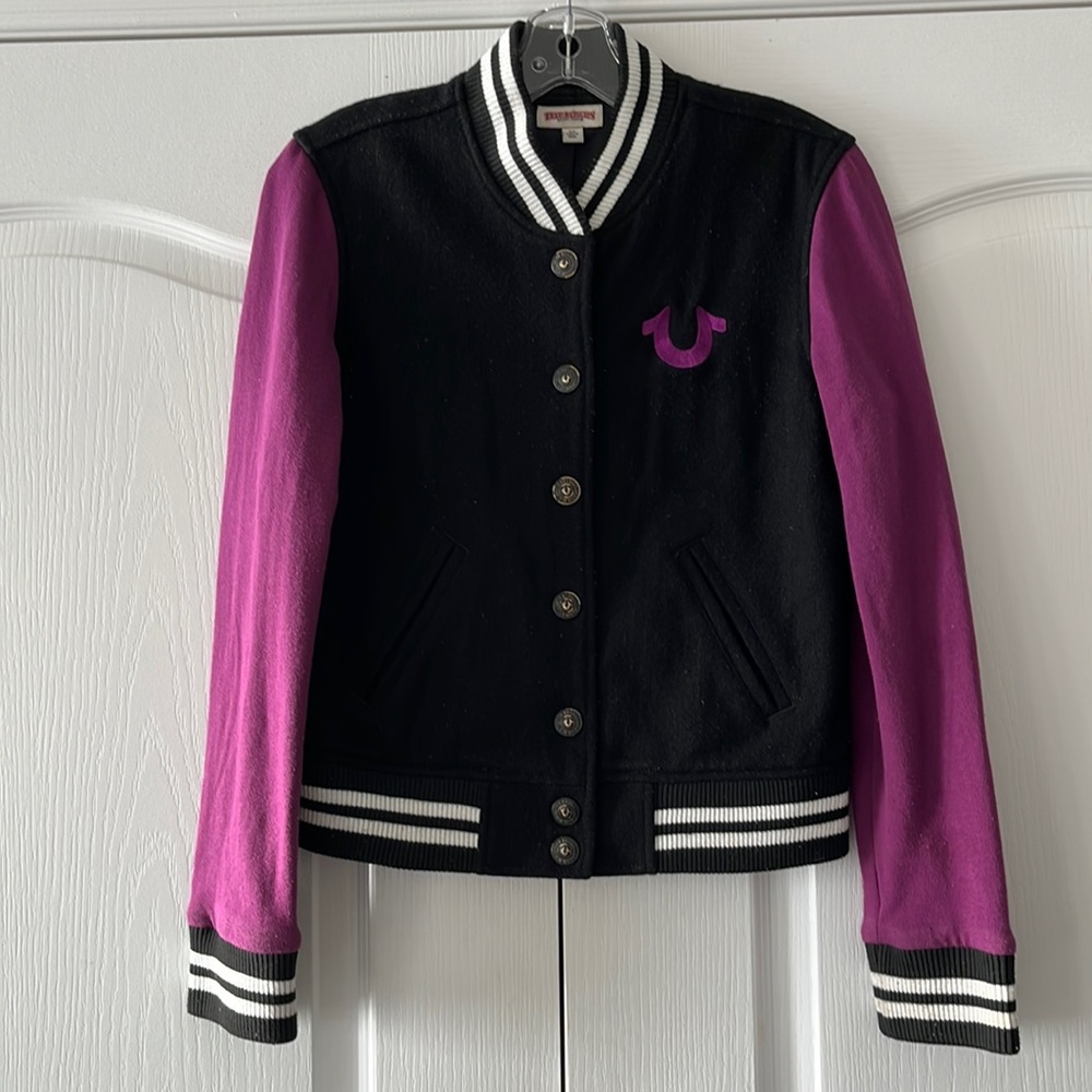 💕💕🎉HOST PICK 💕🎉🎉 GUC True Religion jacket